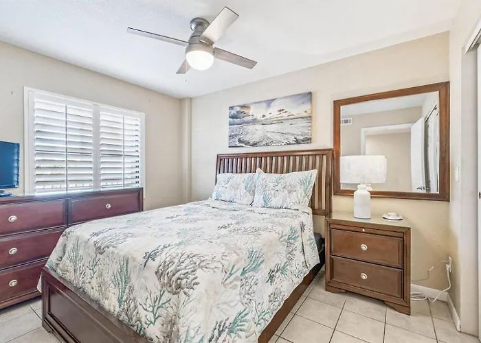 Oceanfront Bliss At Seagate With Heated Pool *
